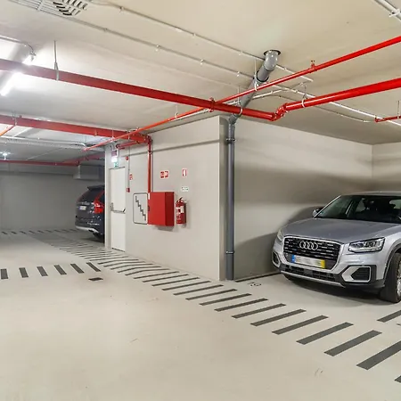 Whome Timeless Design Meets Convenience Lisboa