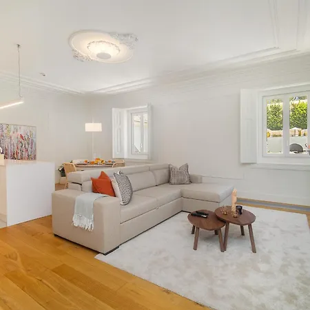 Whome Timeless Design Meets Convenience Apartman Lisboa
