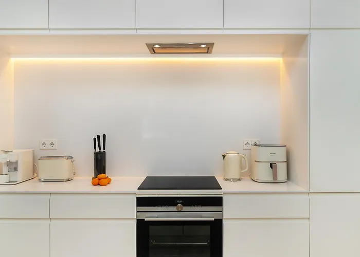 דירה Whome Timeless Design Meets Convenience *