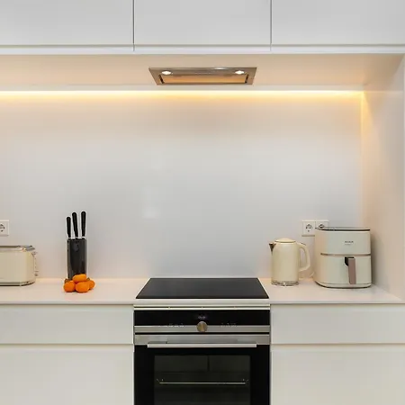 דירה Whome Timeless Design Meets Convenience *