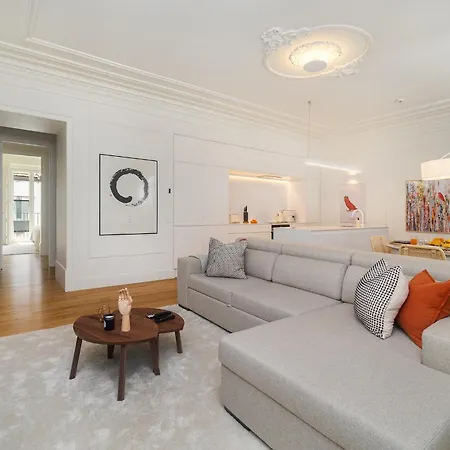 Apartment Whome Timeless Design Meets Convenience