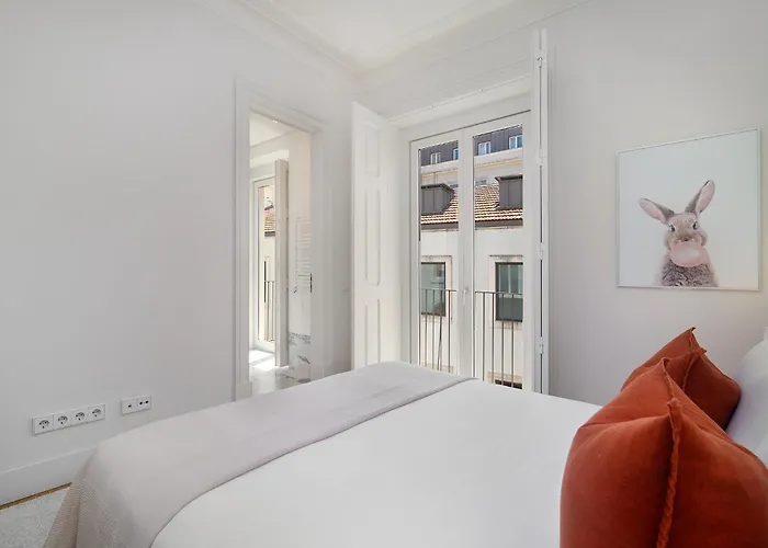 Whome Timeless Design Meets Convenience Lisboa