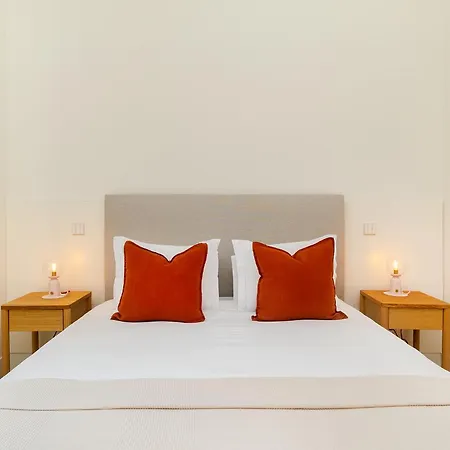 Whome Timeless Design Meets Convenience Lisbona